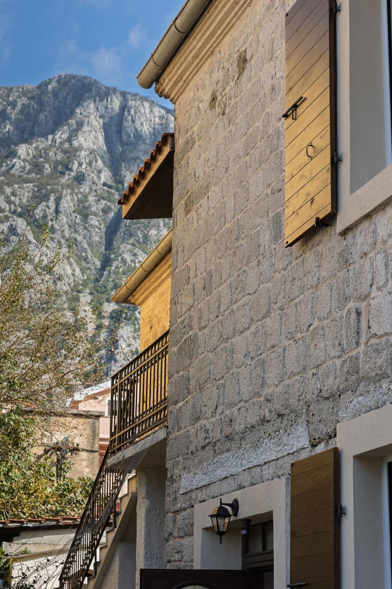 Verdi Kotor Extérieur photo