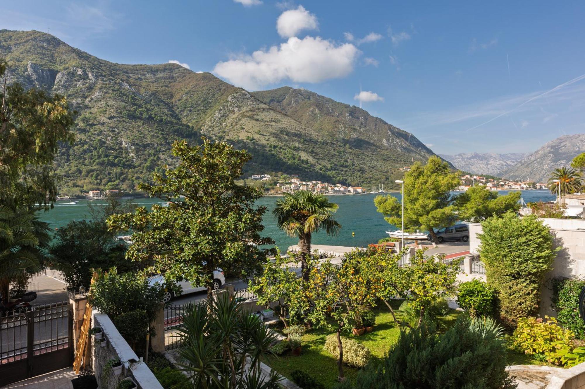 Verdi Kotor Extérieur photo